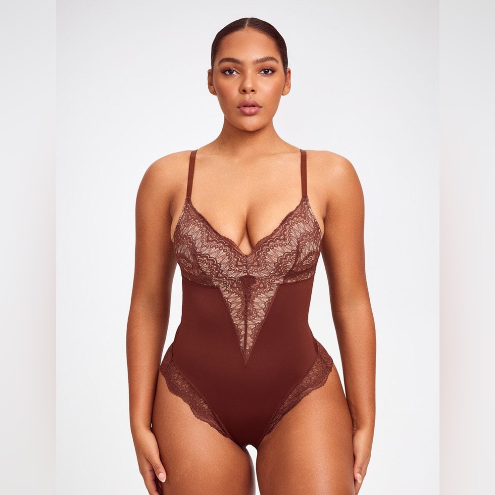 NEW She Waisted Lace Smoothing Shaper
